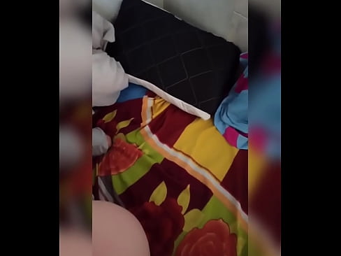 ❤️ Mia kunĉambro restas hejme sola ĉar ŝia edzo ferias kaj mi profitas por fiki ŝin kaj plenigi ŝian pugon per lakto. ❤️❌ Porno ĉe ni ️❤